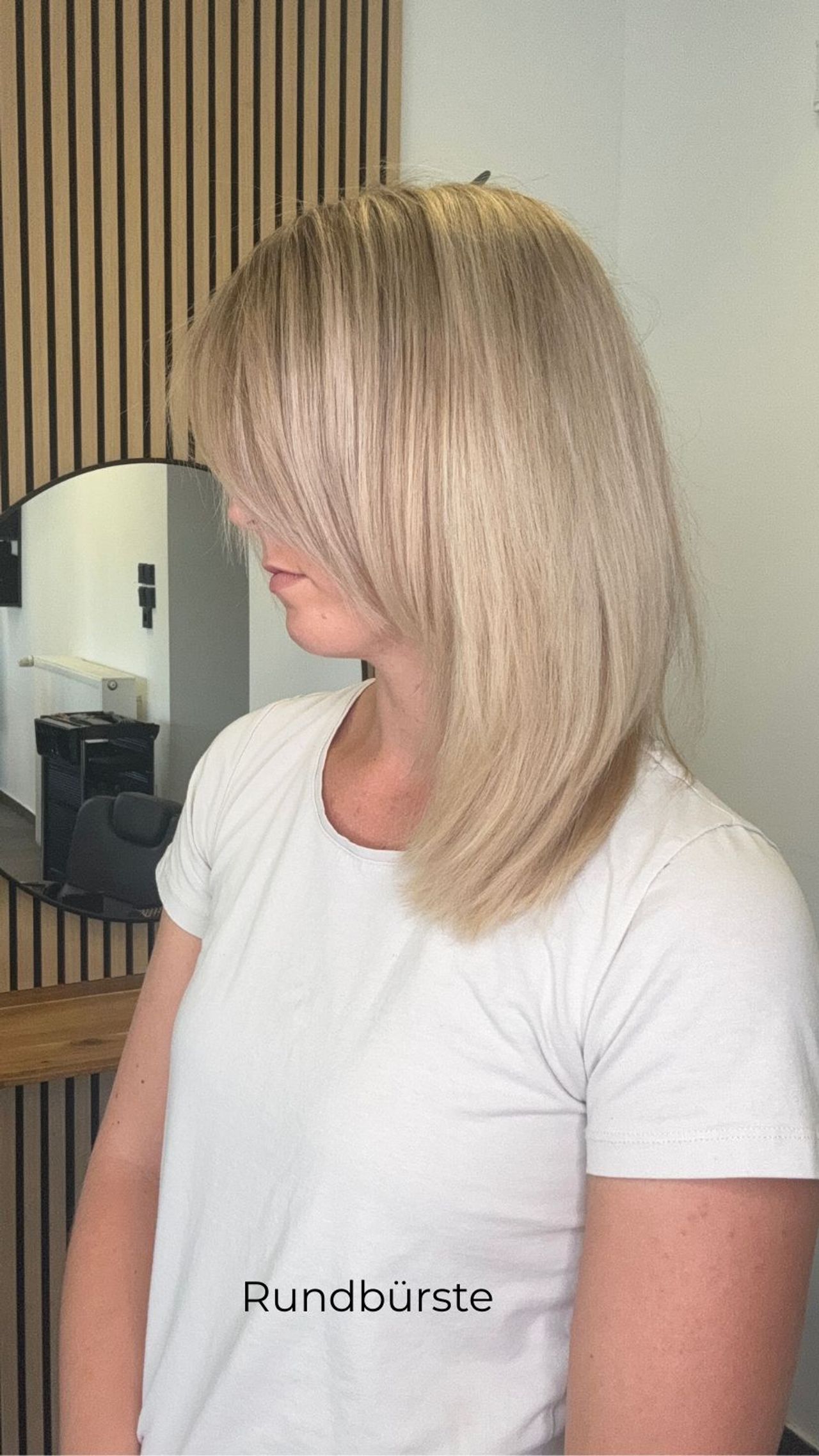 Shark Flex-Style mit der Rundbürste geföhnt