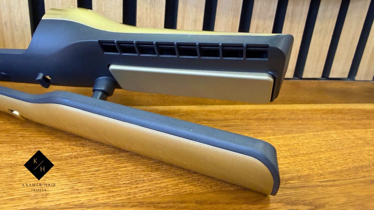 Die Luftauslässe bei dem Silky Glätteisenaufsatz