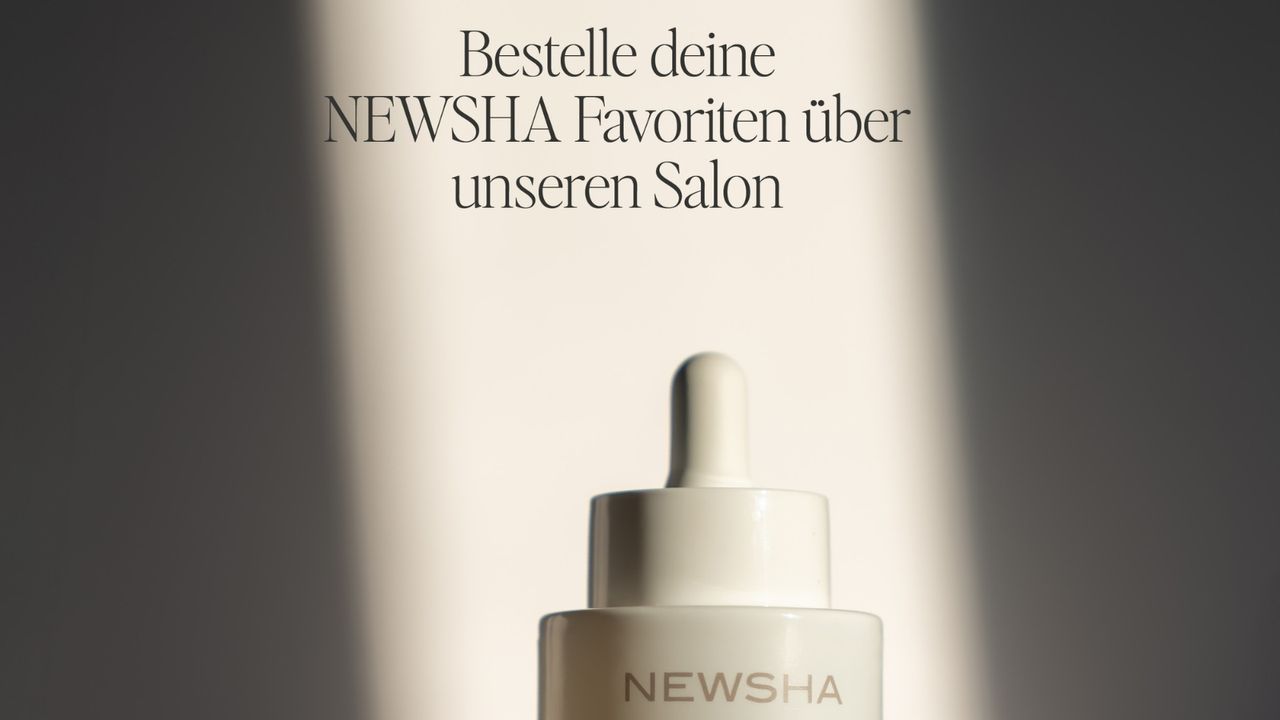 NEWSHA Favoriten über unseren Salon bestellen NEWSHA-Pflegeprodukt mit dem Schriftzug Bestelle deine NEWSHA Favoriten über unseren Salon