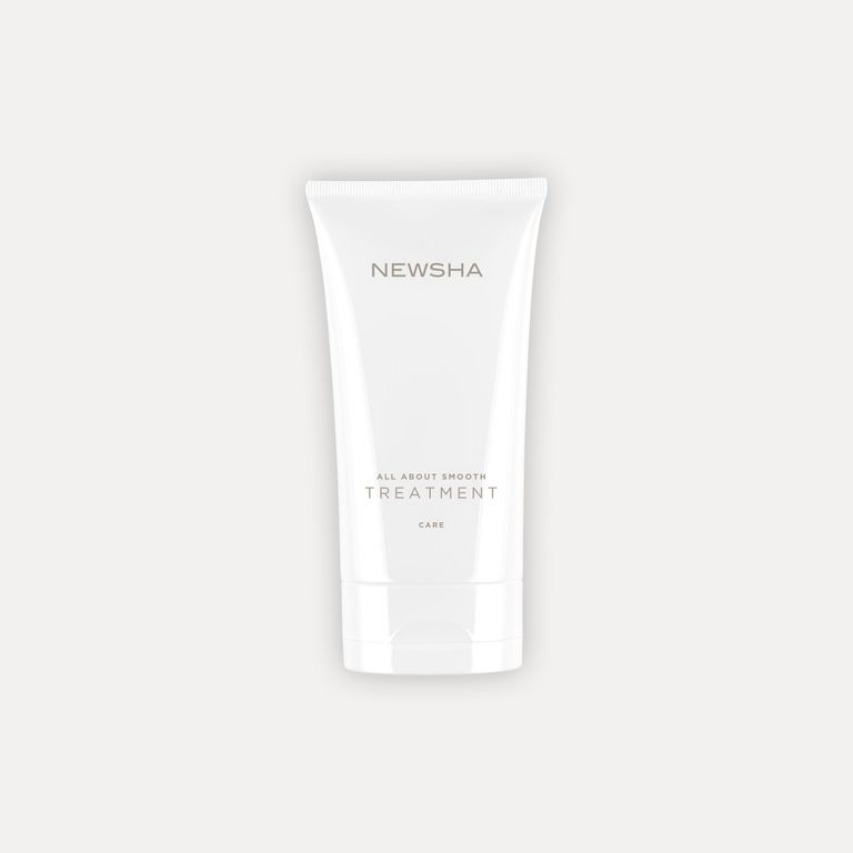 NEWSHA All About Smooth Treatment 150 ml (Copyright: NEWSHA)