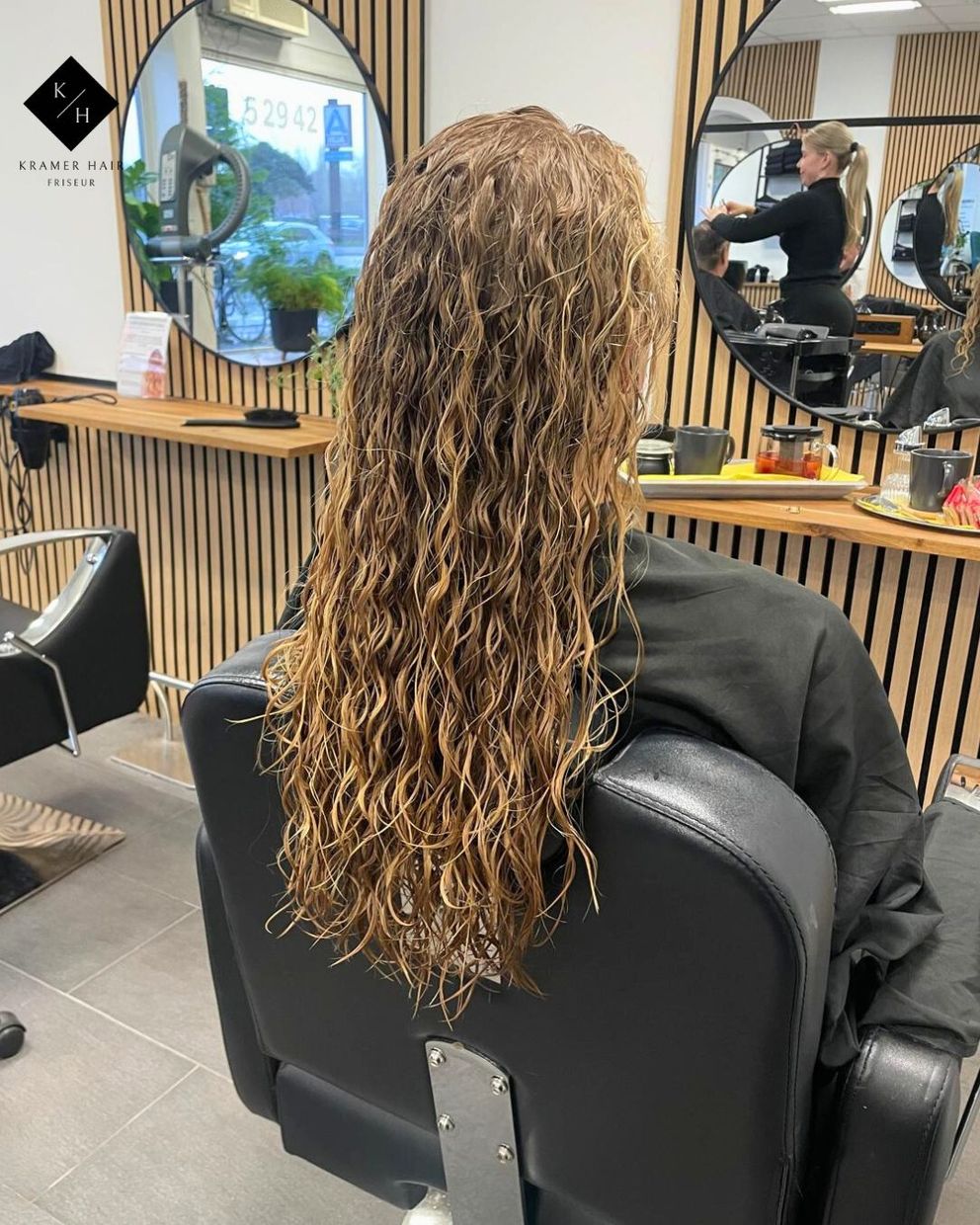 Dauerwelle Braune Haare
